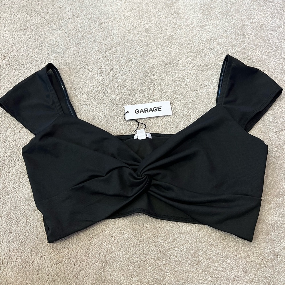 Black crop top